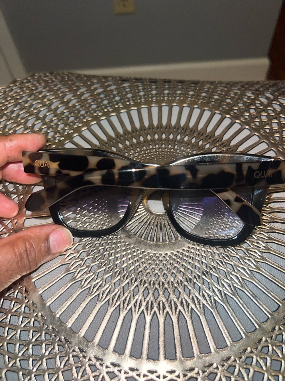 Quay Australia Tortoiseshell Sunglasses with Gradient Purple Lenses - Picture 9 of 13